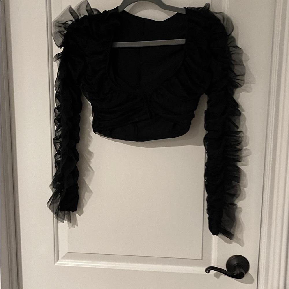 Black Ruffled Two-Piece Set - Picture 6 of 11